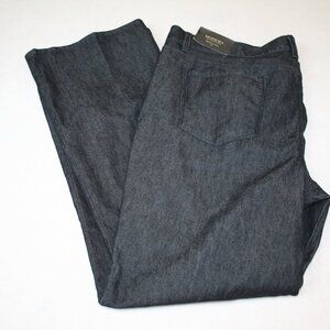 NWTS Ann Taylor Modern Boot leg Jeans Size 18